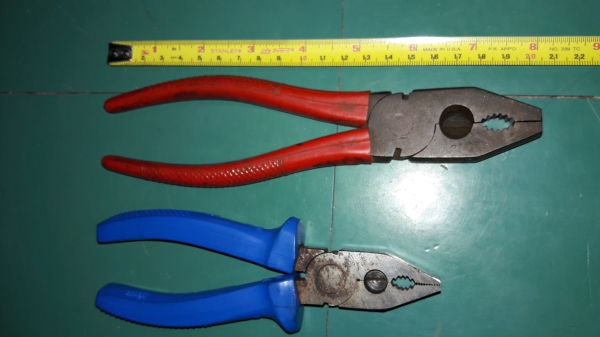 ขายคีมปากจิ้งจกเยอรมัน8"HUTER  Made in Germany.และคีมเช็คโก