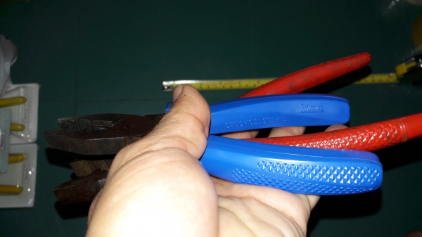 ขายคีมปากจิ้งจกเยอรมัน8"HUTER  Made in Germany.และคีมเช็คโก