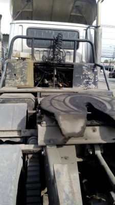 สิบล้อ หัวลาก 2เพา นิสัน UD 280แรง สภาพดีสวยพร้อมใช้ เล่มทะเบียนพร้อมโอน