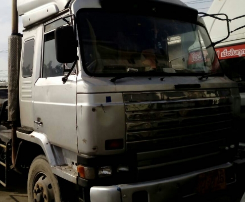 สิบล้อ หัวลาก 2เพา นิสัน UD 280แรง สภาพดีสวยพร้อมใช้ เล่มทะเบียนพร้อมโอน