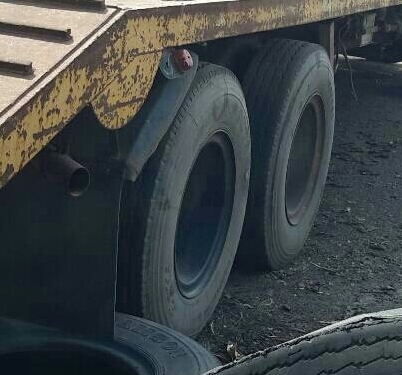 ขาย685,000บ เทนเลอร์ 2เพา บรรทุกแม็คโค 200-320 สิบล้อ2เพา ฮีโน่ FR 639B EK100-260แรง สโลส 2เพาใหญ่ สภาพดีใช้งานได้ปกติ เล่มทะเบียนพร้อมโอน