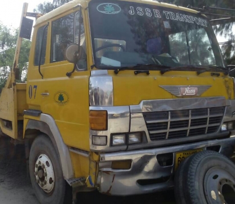 ขาย685,000บ เทนเลอร์ 2เพา บรรทุกแม็คโค 200-320 สิบล้อ2เพา ฮีโน่ FR 639B EK100-260แรง สโลส 2เพาใหญ่ สภาพดีใช้งานได้ปกติ เล่มทะเบียนพร้อมโอน