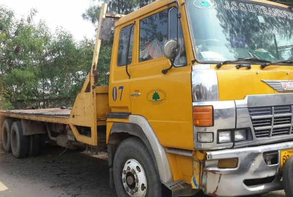 ขาย685,000บ เทนเลอร์ 2เพา บรรทุกแม็คโค 200-320 สิบล้อ2เพา ฮีโน่ FR 639B EK100-260แรง สโลส 2เพาใหญ่ สภาพดีใช้งานได้ปกติ เล่มทะเบียนพร้อมโอน