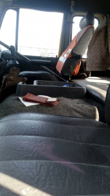 ขาย685,000บ เทนเลอร์ 2เพา บรรทุกแม็คโค 200-320 สิบล้อ2เพา ฮีโน่ FR 639B EK100-260แรง สโลส 2เพาใหญ่ สภาพดีใช้งานได้ปกติ เล่มทะเบียนพร้อมโอน