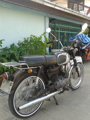 ขาย Kawasaki G1 เดิมๆสวยๆทะเบียนพร้อมโอนราคา 35000 บาทครับ