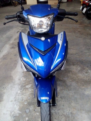 ขาย Yamaha Excuter 150 สตาร์ทมือ ปี 58 เครื่องดี ภายนอกมีรอยล้ม 2 ฝั่ง  เล่มพร้อมโอน
