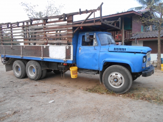 ขายสองเพลาไม่ดั้มเครื่อง 265 แรงขอบคุณเสี่ยให่ญจัยดีจังหวัดเลยมัดจำแล้วครับรับรถ 20 ก.พ.59ครับ