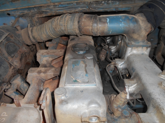 ขายสองเพลาไม่ดั้มเครื่อง 265 แรงขอบคุณเสี่ยให่ญจัยดีจังหวัดเลยมัดจำแล้วครับรับรถ 20 ก.พ.59ครับ