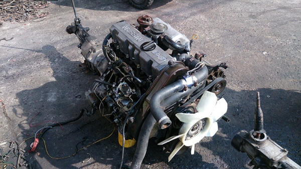 ขายเครื่องยนต์ดีเซลนิสสัน Ld20II พร้อมเลข