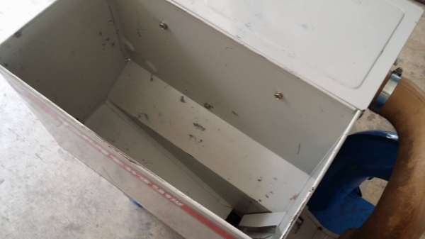 เครื่องสีข้าวกล้องเก่าญี่ปุ่น FC4S ขนาดกระทัดรัด เหมาะสำหรับในครัวเรือน สภาพสวย เครื่องพร้อมใช้งาน  ไม่เคยใช้งานในไทย