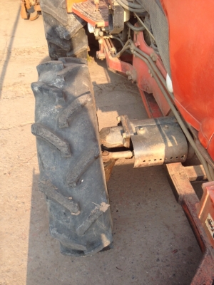 ขายรถแทรกเตอร์มือสอง