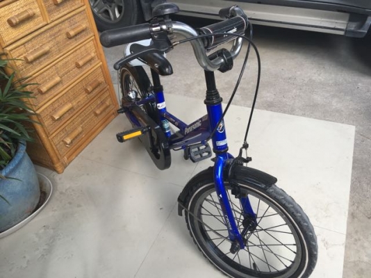 จักรยานเด็กมือสองญี่ปุ่นล้อ16นิ้วครับ จักรยานเด็กมือสองญี่ปุ่นล้อ16นิ้วครับ