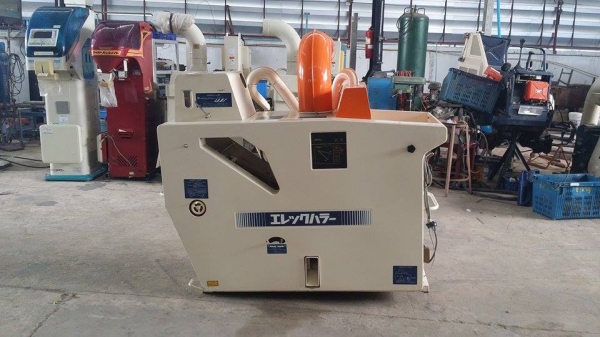 เครื่องสีข้าวกล้องเก่าญี่ปุ่น OSHIMAR รุ่น MA300 สภาพสวย เครื่องพร้อมใช้งาน