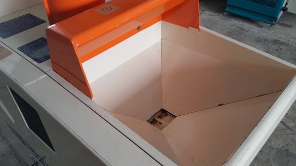 เครื่องสีข้าวกล้องเก่าญี่ปุ่น OSHIMAR รุ่น MA300 สภาพสวย เครื่องพร้อมใช้งาน