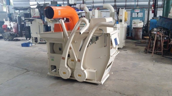 เครื่องสีข้าวกล้องเก่าญี่ปุ่น OSHIMAR รุ่น MA300 สภาพสวย เครื่องพร้อมใช้งาน