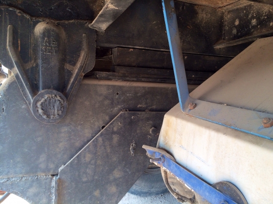 ขายด่วน รถสิบล้อสองเพลาดั้มพ์  isuzu deca270   ปี42  สภาพดี พร้อมใช้งาน