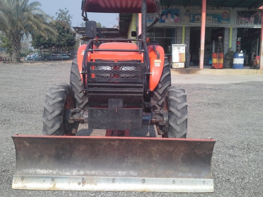 ขาย แทรกเตอร์ KUBOTA M6040 ใสภาพเดิม ใช้งานน้อย
