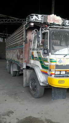 ขายรถพ่วง 18 ล้อ แม่-ลูก แม่กระบะไม้ดั้ม ลูกกระบะเนียมดั้ม ISUZU 210 วางเครื่อง 6SD1-320 แรง รถพร้อมใช้ ราคาไม่แพงแค่.1250000 สนใจรีบจองด่วน