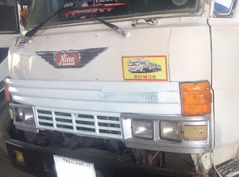 10ล้อ2เพลาดั้ม HINO F-17 HO7C-185แรง ดั้มเหล็กเกษตร ข้างเรียบ ราคาเบาๆ ** ขาย 10ล้อ HINO FM-17 185แรง 2เพลาดั้มข้างเรียบ HINO FM177LA HO7C-185HP เครื่อง/เกียร์ ลงเล่ม เครื่อง/เกียร์ ดี แน่น ช่วงล่างดี คัสซีดี สวย หัวเก่งดี ภายในดี พ.