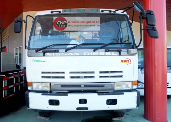 S7 NISSAN BIGTHUM หัวลาก 10 ล้อ รถสวยสภาพพร้อมใชั