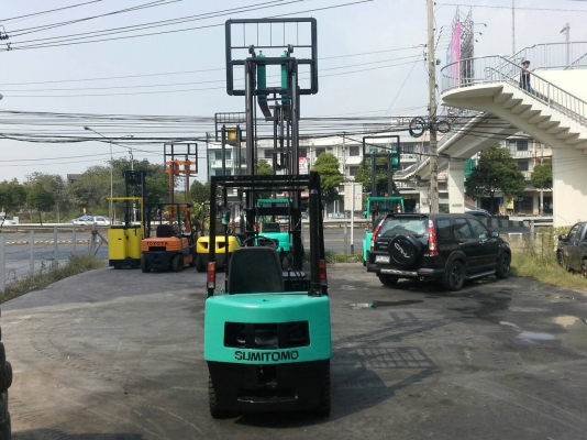 Sumitomo ขนาด1.5ตันเสาสูง3เมตร เกียร์ธรรมดา เครื่องเบนซิล ยางตันใหม่4เส้น รถญี่ปุ่นแท้ ราคาต่อรองได้0816161541