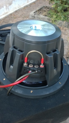 ซับตัวท็อป12นิ้วตู้สำเร็จ alpine typ-r โครงหล่อว้อยคู่ เสียงนุ่มลึกเทพๆ ซับตัวท็อป12นิ้วตู้สำเร็จ alpine typ-r โครงหล่อว้อยคู่ เสียงนุ่มลึกเทพๆ