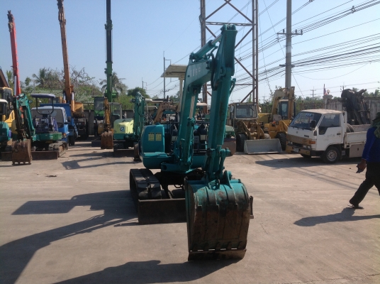 รถขุดดิน รถขุดดิน