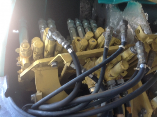 รถขุดดิน รถขุดดิน