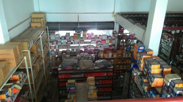 ขายอะไหล่ในร้านและชั่นวางอะไหล่ทั่งหมดเลิกกิจการครับ ขายอะไหล่ในร้านและชั่นวางอะไหล่ทั่งหมดเลิกกิจการครับ