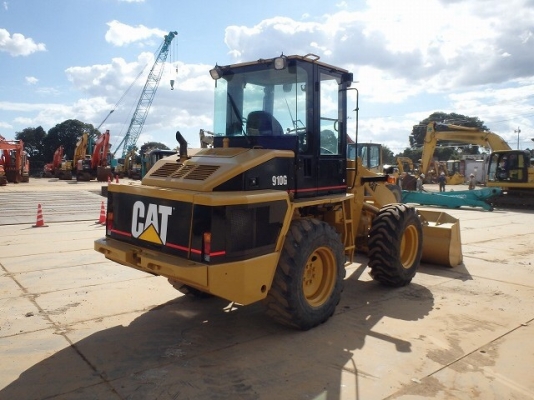 รถตักดิน