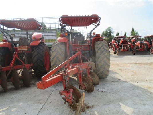 รุ่นใหญ่...