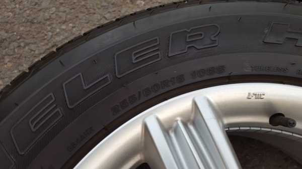 ขายล้อแม็ก ออนิว บูลเพาเวอร์1.9 ถอดป้ายแดงพร้อมยางขอบ18 ชุดละ 30,000 บาท