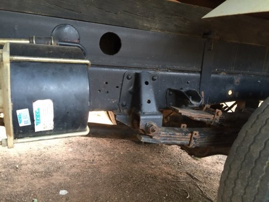 ขาย.6ล้อ. NPR. เครื่อง4BD1. ดั้มเกษตร. ช่วงล่างเอฟ. เครื่องดี