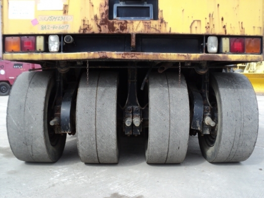 Hitachi RT200WT รถบด 7ล้อพร้อมใช้งานครับ สอบถามได้ครับ 098-246-3778 , 089-062-8275 น๊อคครับ