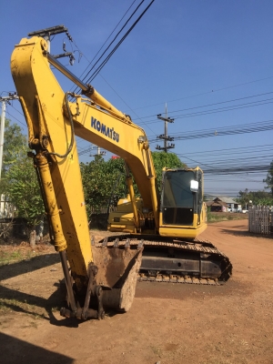 ขาย KOMATSU 200-8 ปี08. รถสวยมาก. พร้อมใช้. ทุกอยางเตม
