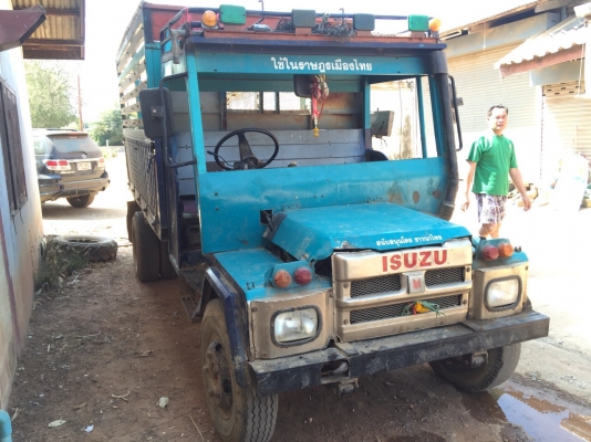 ขายอีแต๋น6ล้อเครื่อง85แรง. คลัทชีหน้า4. สโลพร้อมให้้.