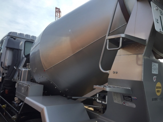 รถโม่ปูน isuzu deca จากญี่ปุ่น ถังโม่ใหญ่ สภาพสวยมาก ปี 2006 รถโม่ปูน isuzu deca จากญี่ปุ่น ถังโม่ใหญ่ สภาพสวยมาก ปี 2006