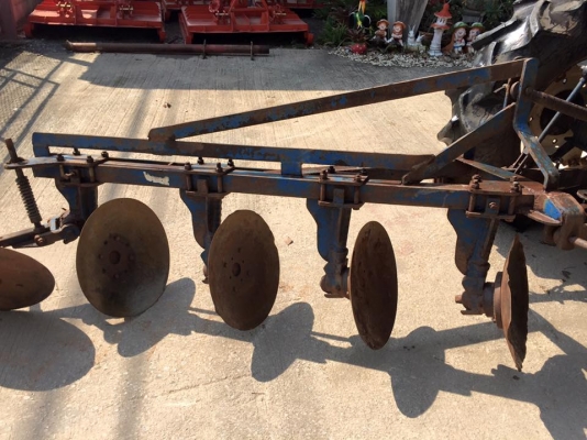 ขายรถไถ ISEKI TA37 (4WD)ตามสภาพ อุปกรณ์ ใบดัน ผานพรวน ผานบุก โรตารี ขายรถไถ ISEKI TA37 (4WD)ตามสภาพ อุปกรณ์ ใบดัน ผานพรวน ผานบุก โรตารี