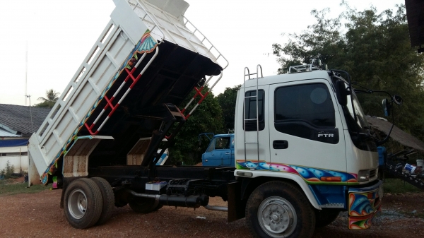 ขายรถ 6 ล้อด้ม อีซูซุ 195