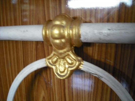 เตียงเหล็กโบราณ จากประเทศอังกฤษ เตียงเหล็กโบราณ จากประเทศอังกฤษ