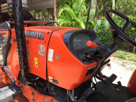 ขายรถไถ Kubota M7040 (4WD) พร้อมดันหน้า ผานพรวนช้าง รถเดิมๆสวยๆ พร้อมใช้งานครับ