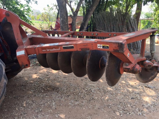 ขายรถไถ Kubota M7040 (4WD) พร้อมดันหน้า ผานพรวนช้าง รถเดิมๆสวยๆ พร้อมใช้งานครับ ขายรถไถ Kubota M7040 (4WD) พร้อมดันหน้า ผานพรวนช้าง รถเดิมๆสวยๆ พร้อมใช้งานครับ