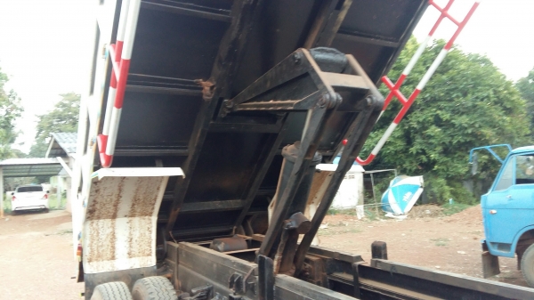 ขายรถ 6 ล้อด้ม อีซูซุ 195