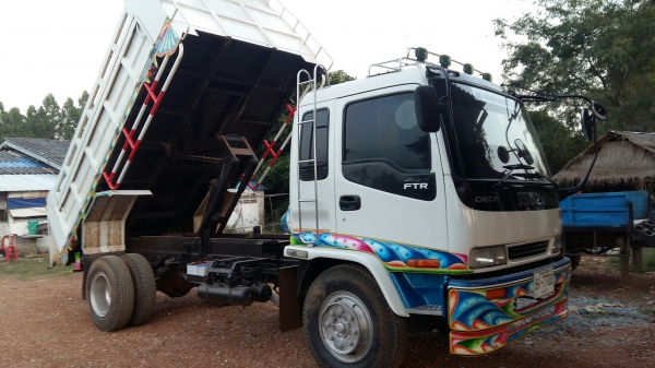 ขายรถ 6 ล้อด้ม อีซูซุ 195