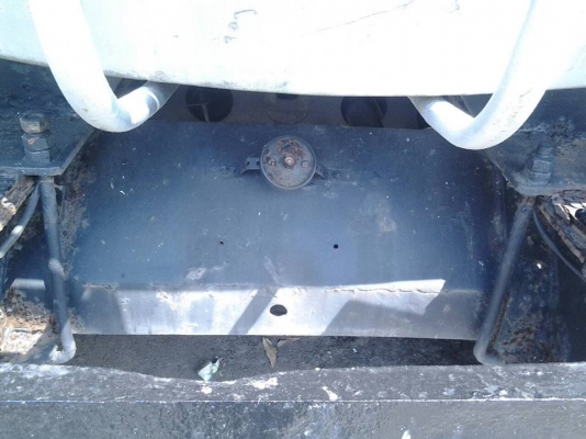 รถน้ำ 10 ล้อ MITSUBISHI ใอ้หลงเทอร์โบ เครื่อง 220 แรง 2 เพลา