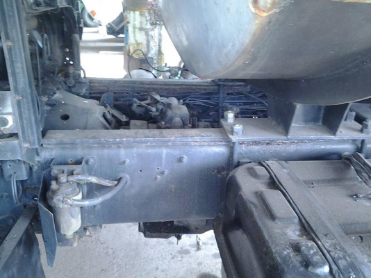 รถน้ำ 10 ล้อ MITSUBISHI ใอ้หลงเทอร์โบ เครื่อง 220 แรง 2 เพลา