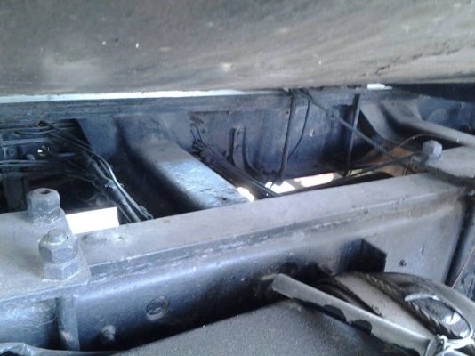 รถน้ำ 10 ล้อ MITSUBISHI ใอ้หลงเทอร์โบ เครื่อง 220 แรง 2 เพลา