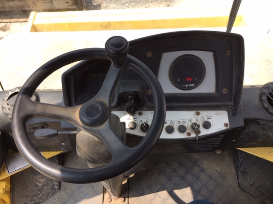 รถบด Bomag BW211D-4 (Single drum roller) นำเข้าจากยุโรป สนใจโทร. 080-6565422 (หนิง)