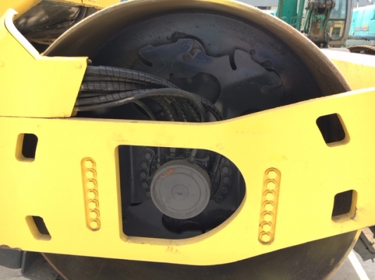 รถบด Bomag BW211D-4 (Single drum roller) นำเข้าจากยุโรป สนใจโทร. 080-6565422 (หนิง)