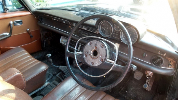 ขายBENZคลาสสิคตาตั๊กแตน 280S ทับ8 W108